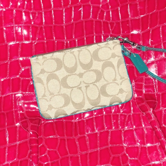 SOLD - Picture 3 of 4